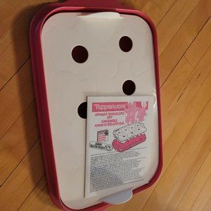 Tupperware Animal Wigglers Set Jello/Cookie Plastic Mold